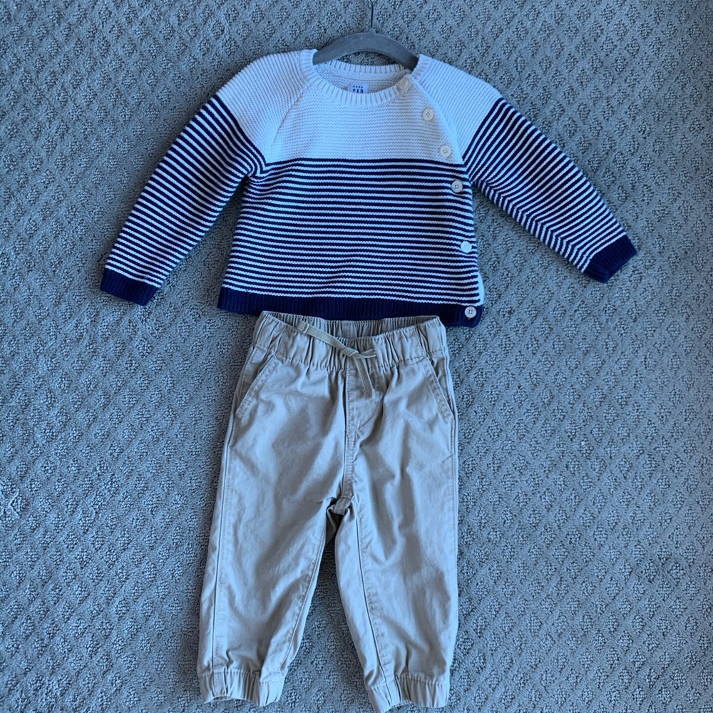 Baby Gap Sweater and Khaki (Matching Set)